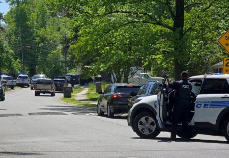 Pucnjava u Sjevernoj Karolini, pogođeno više policajaca